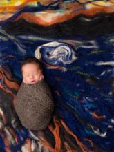 lindsay_walden_swaddle